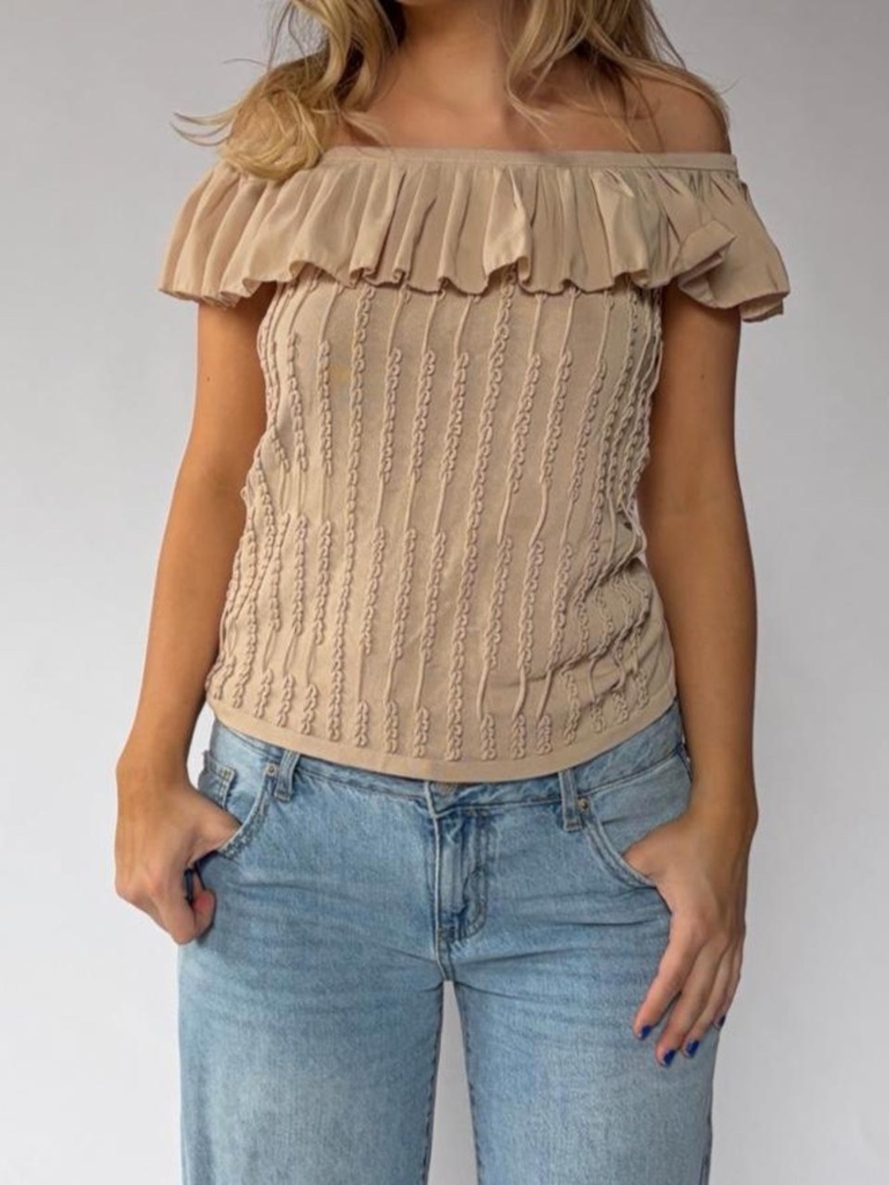 Off Shoulder Ruffle Top Small Tan - Picture 2 of 5